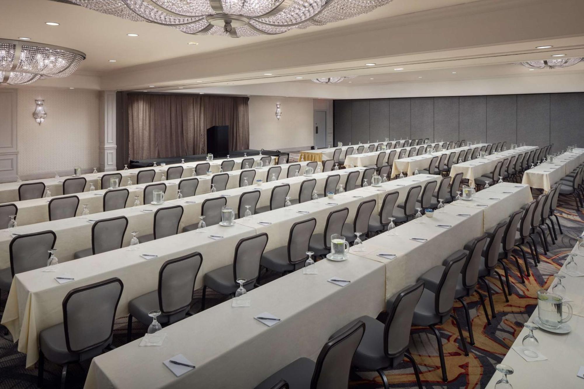 Hotel Hilton Chicago/Northbrook Zewnętrze zdjęcie